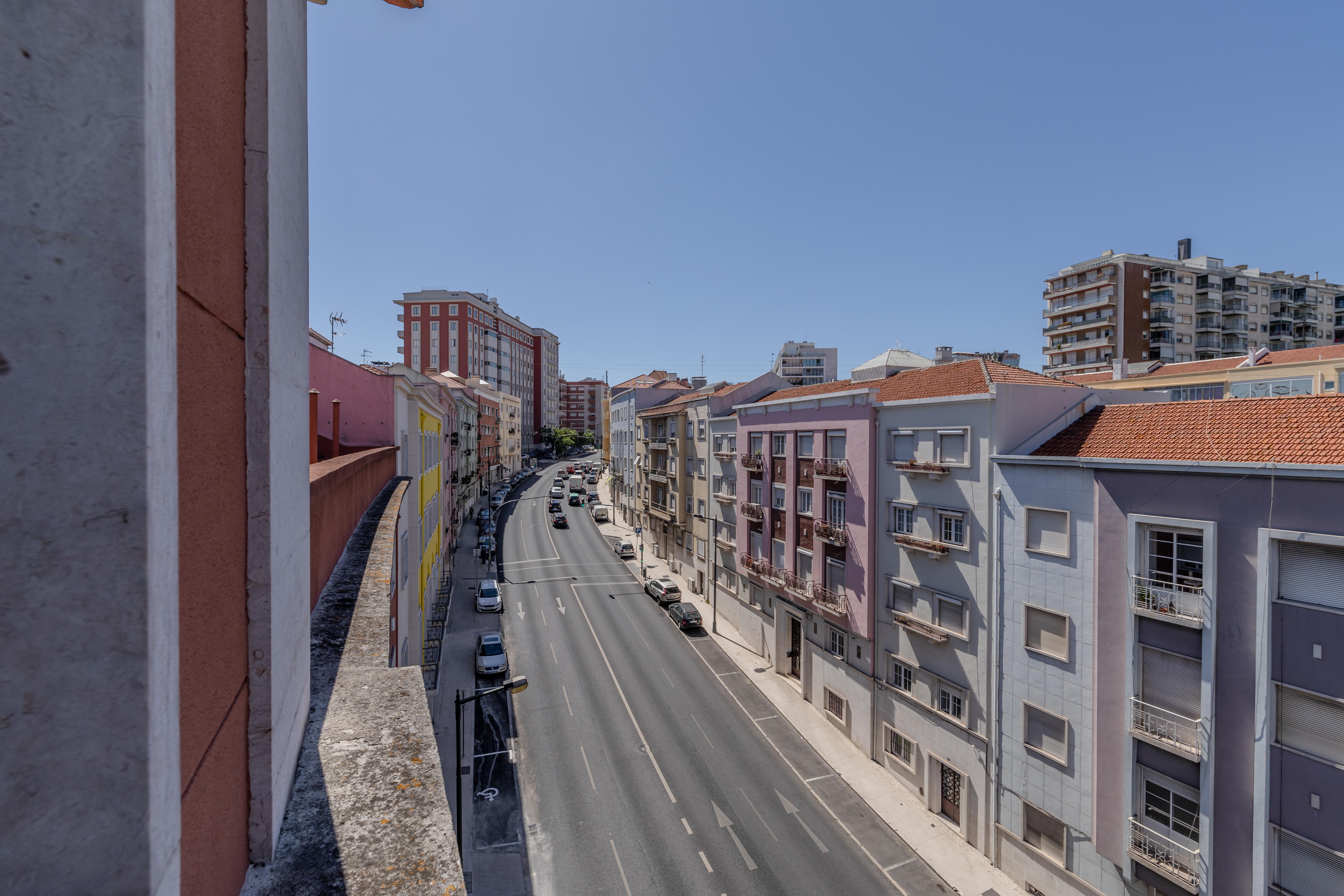 V Dinastia, Lisbon